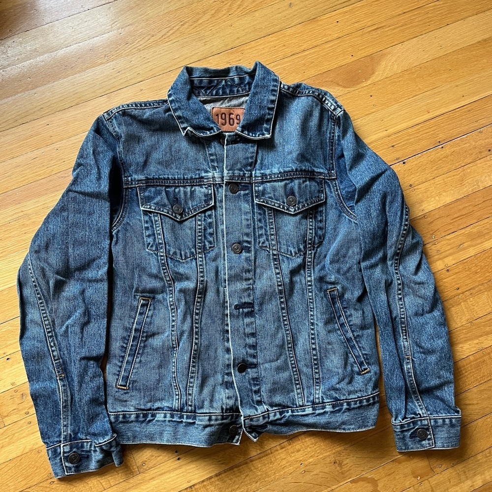 GAP 1969 vintage Japanese denim jean jacket S medium wash classic preppy normcor